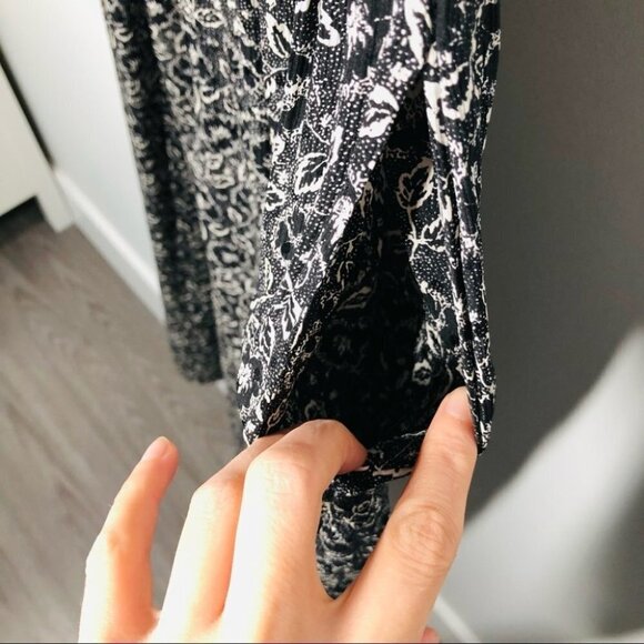 REBECCA Taylor Sweet Briar Jumpsuit Black & White Floral Print Size 6 - Picture 7 of 12